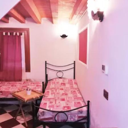 Calle Dei Ormesini Венеция Экстерьер фото